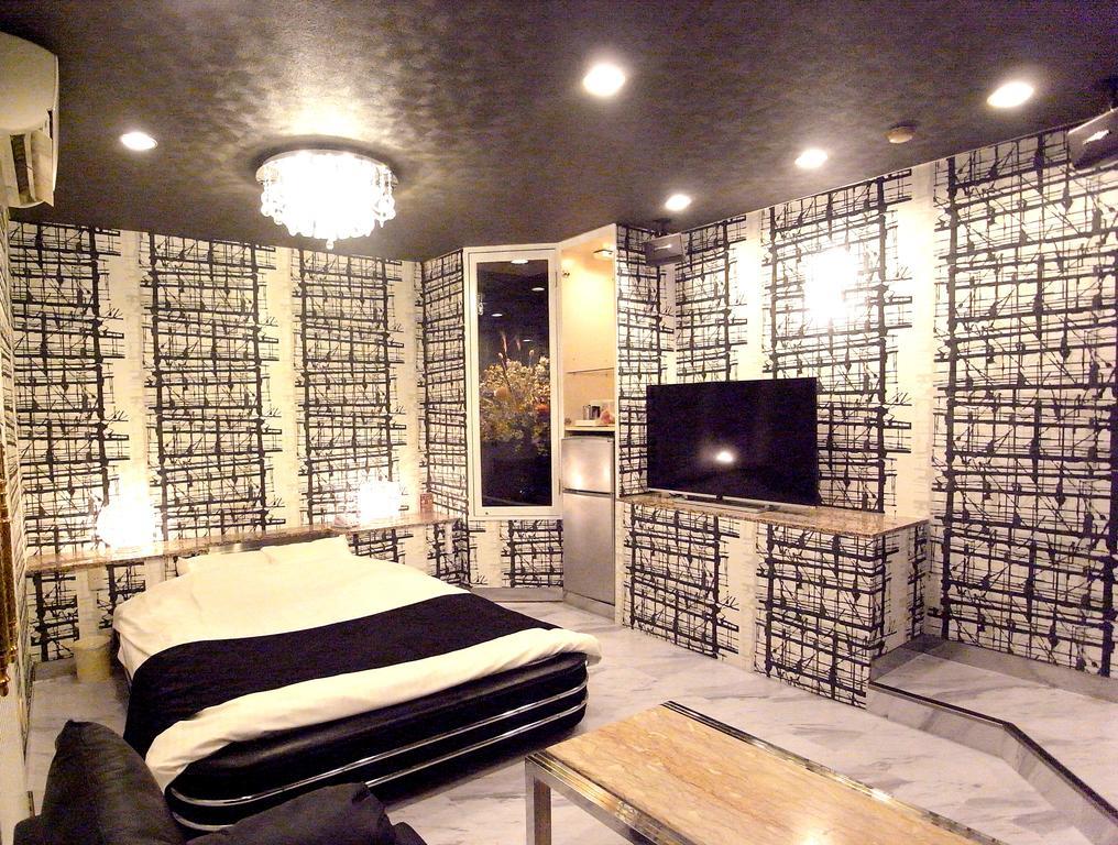ホテル暴れ狸の鬼袋姫路駅前店 男塾ホテルグループ (Adults Only) Himedzsi Kültér fotó
